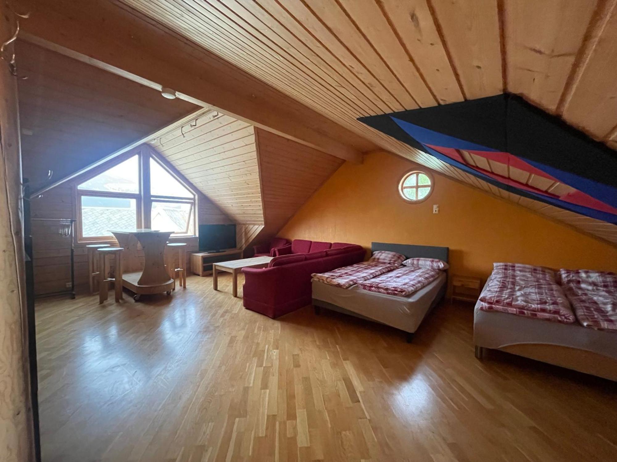 Aurora Tromso Apartment ภายนอก รูปภาพ