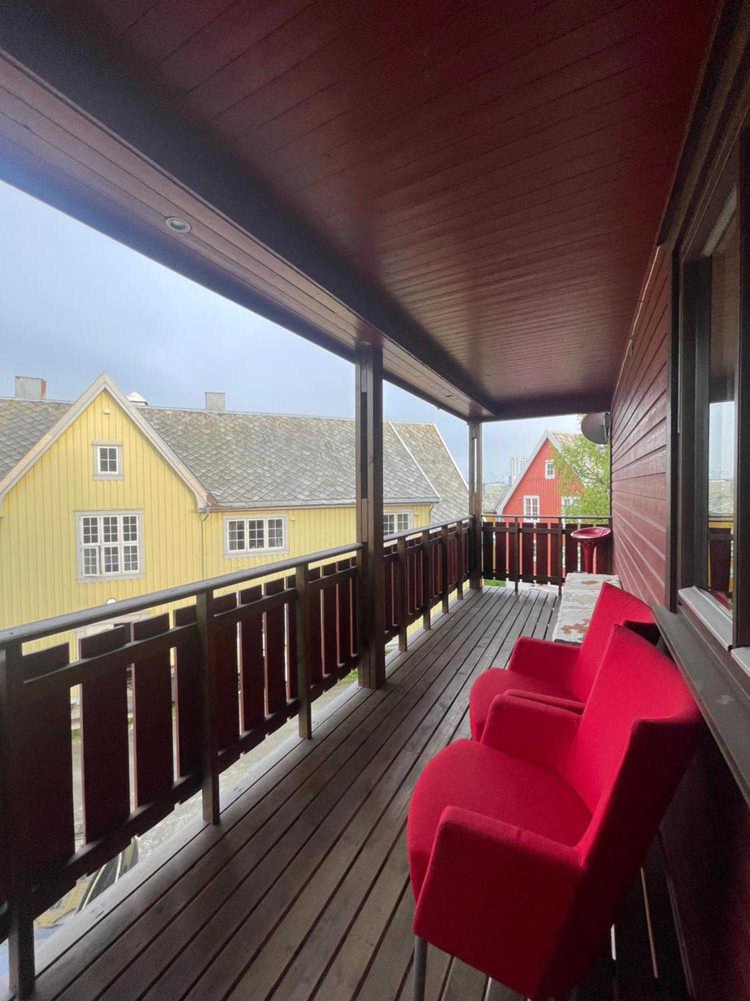 Aurora Tromso Apartment ภายนอก รูปภาพ